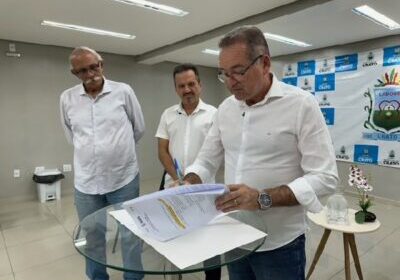 A assinatura do projeto ocorreu nesta segunda-feira (21). (Foto: Divulgação)

